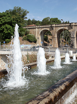Vue de l'entrée de Lamalou Les Bains - location curiste lamalou